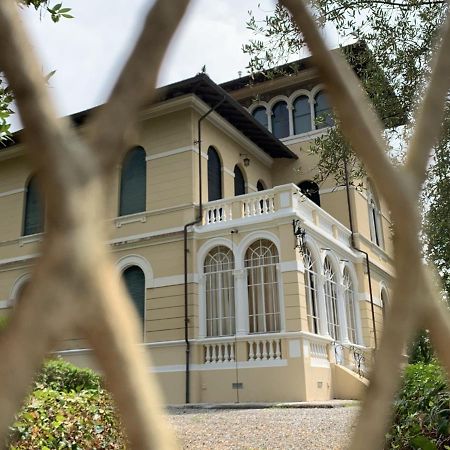 Villa Maria Luisa . Splendida Villa Liberty Lucca Esterno foto